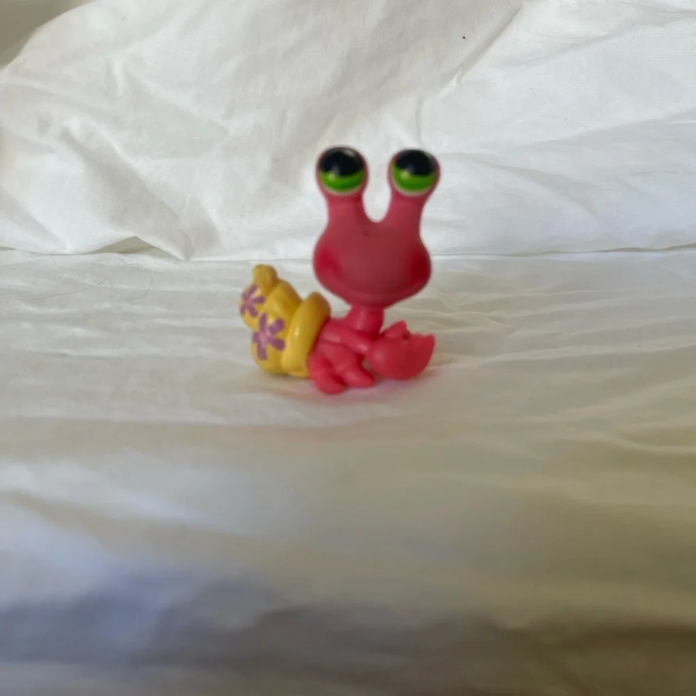Littlest Pet Shop delight your